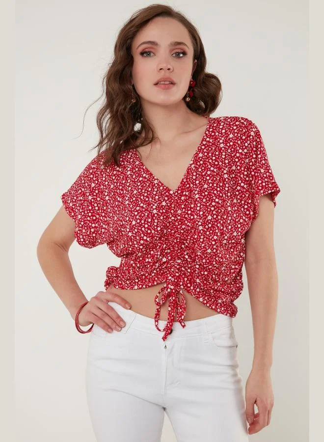 Lela Lela Patterned Front Gathered V-Neck Crop Blouse Women's Blouse 5864486Y4