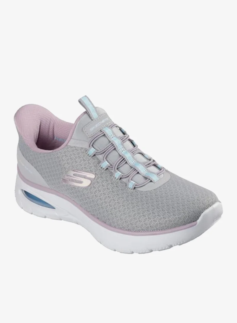 SKECHERS Air Summits