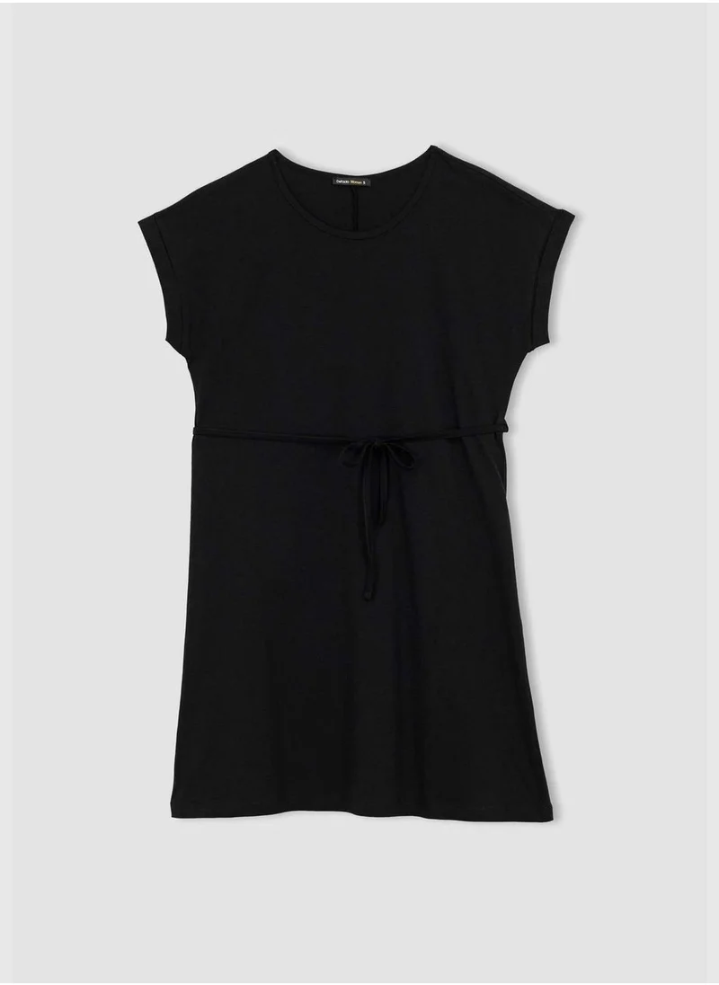 ديفاكتو Relaxed Fit Basic Drawstring Dress