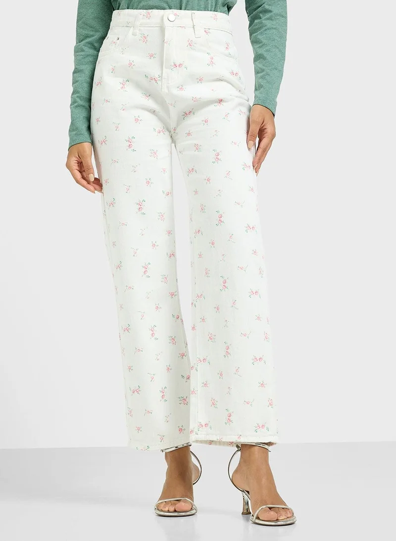 Mid Rise Vintage Floral Straight Fit Jeans