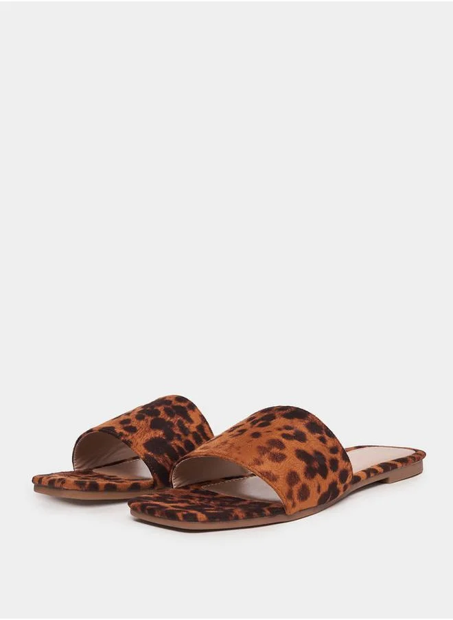 Styli Animal Print Flat Sandals