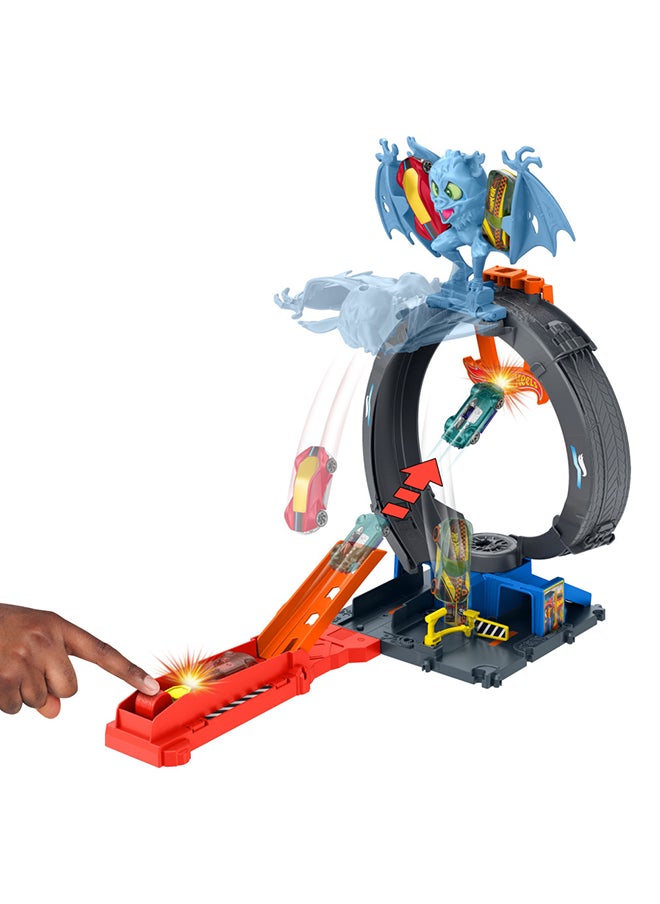 Hot Wheels City Toy Car Track Set, Bat Loop Attack With Adjustable Loop & Launcher, 1:64 Scale Toy Car  - Image 4