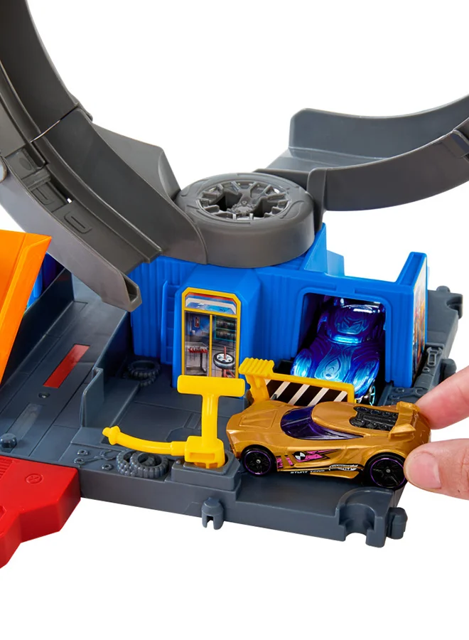 Hot Wheels City Toy Car Track Set, Bat Loop Attack With Adjustable Loop & Launcher, 1:64 Scale Toy Car