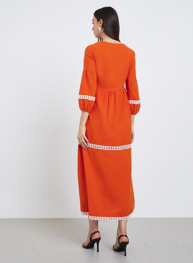 تايك تو جلابية مزينة برسومات برتقالية وأطراف مرنة - Image 5