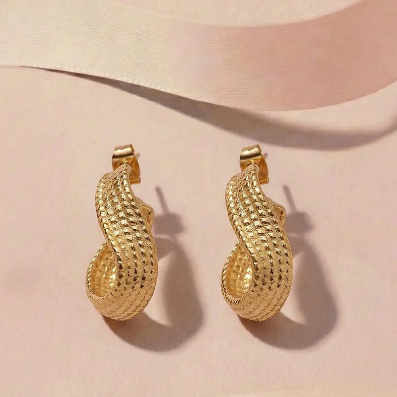 بالموناس PALMONAS Bold Textured Curved Hoop Earrings for Women | 18K Gold Plated, Waterproof & Anti-Tarnish