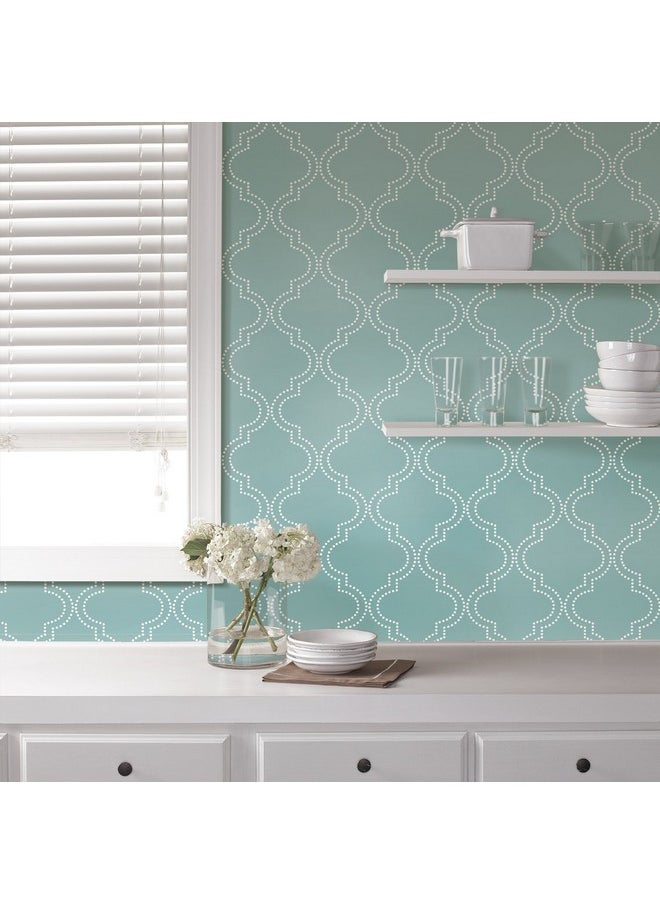 NuWallpaper Nu1826 Slate Quatrefoil Peel & Stick Wallpaper Blue  - Image 4