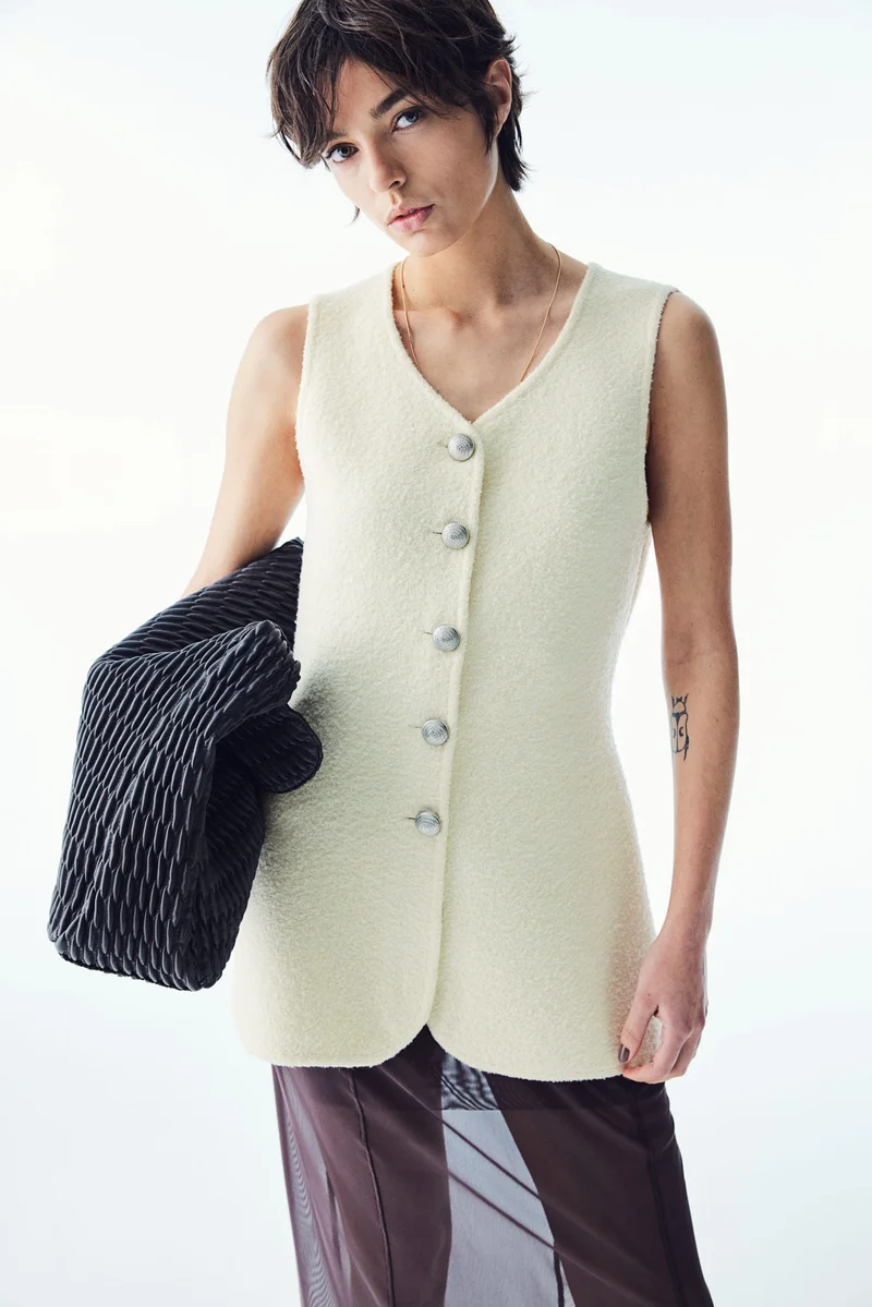 H&M Wool-blend button-front sweater vest