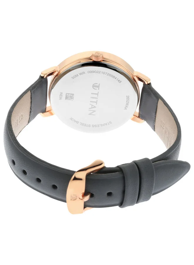 تيتان Leather Analog Wrist Watch 2652WL01