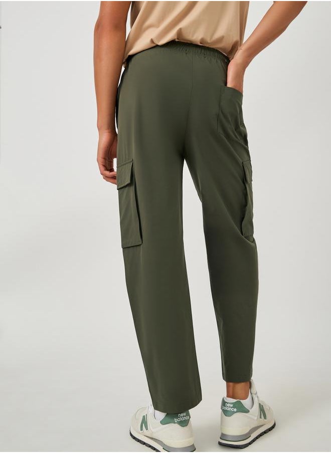 Fort Collins Solid Drawstring Waist Straight Leg Cargo Pants  - Image 4