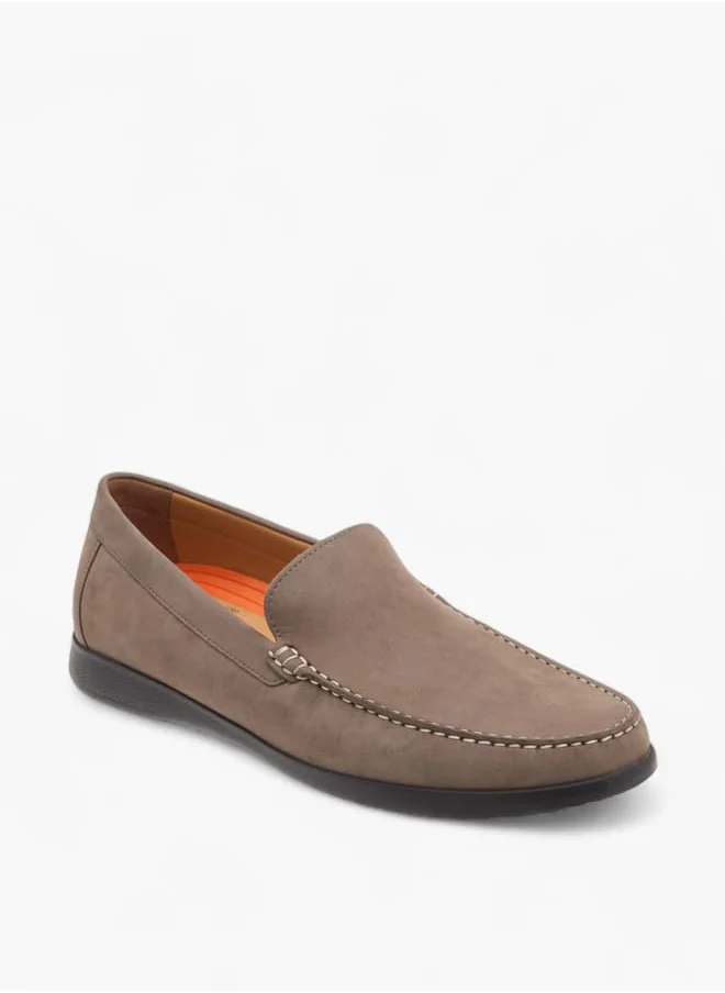 لو كونفورت Mens Solid Slip-On Moccasins