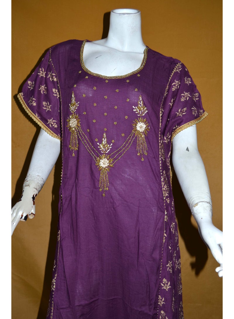 Zainah Elegant Embroidered Modest Jalabiya Dress for Women – Wide Bottom, Batwing Sleeves, Adjustable Side Strip - Image 2