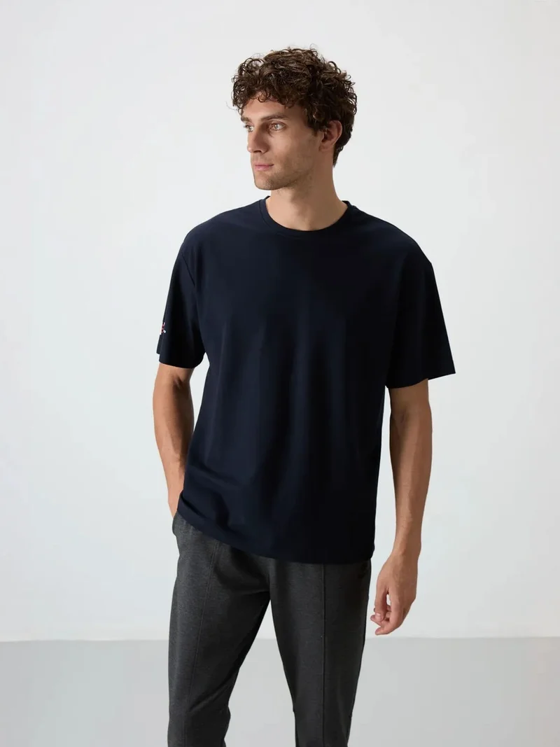 تومي لايف TOMMY Oversized Printed Crew Neck T-Shirt