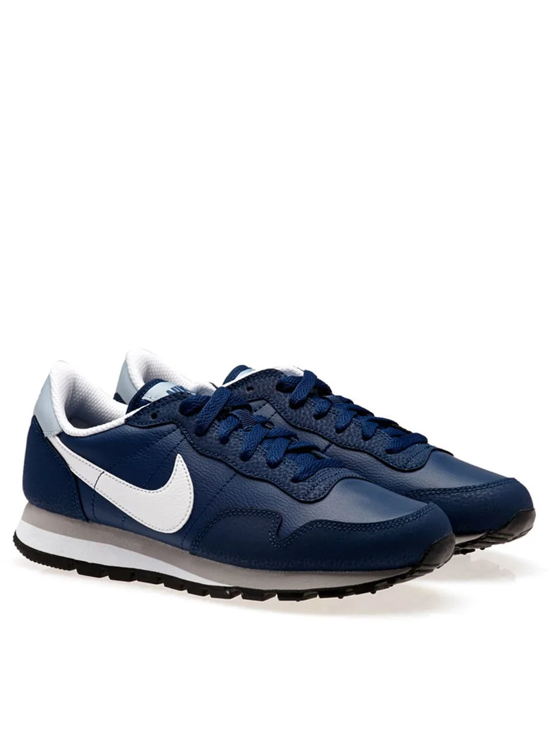 Nike Metro Plus Sneakers