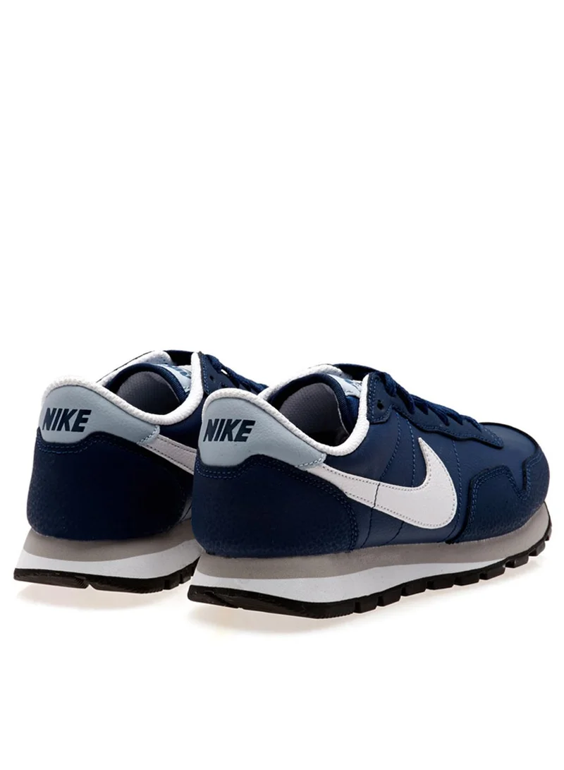 Nike Metro Plus Sneakers