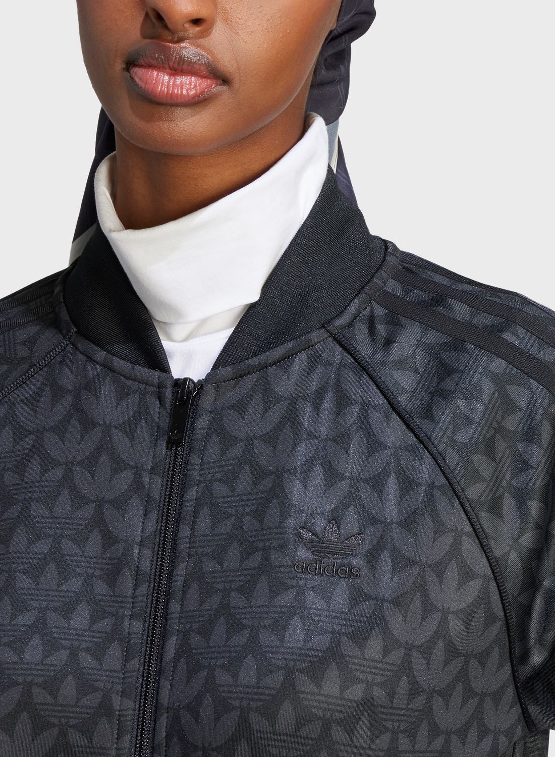 trefoil monogram