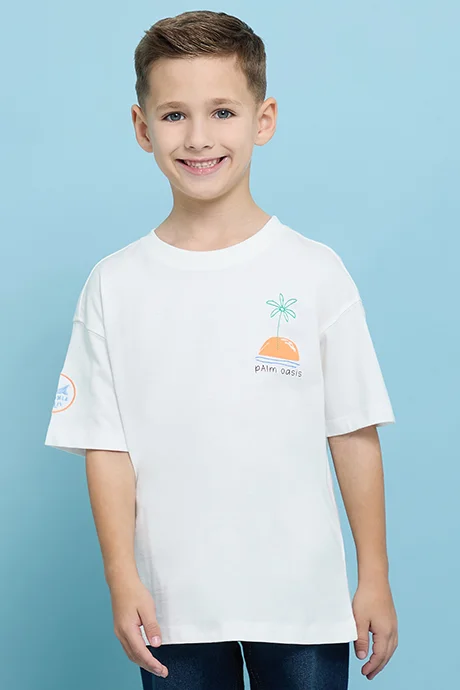 أر أند بي Printed T-Shirt with Crew Neck and Short Sleeves
