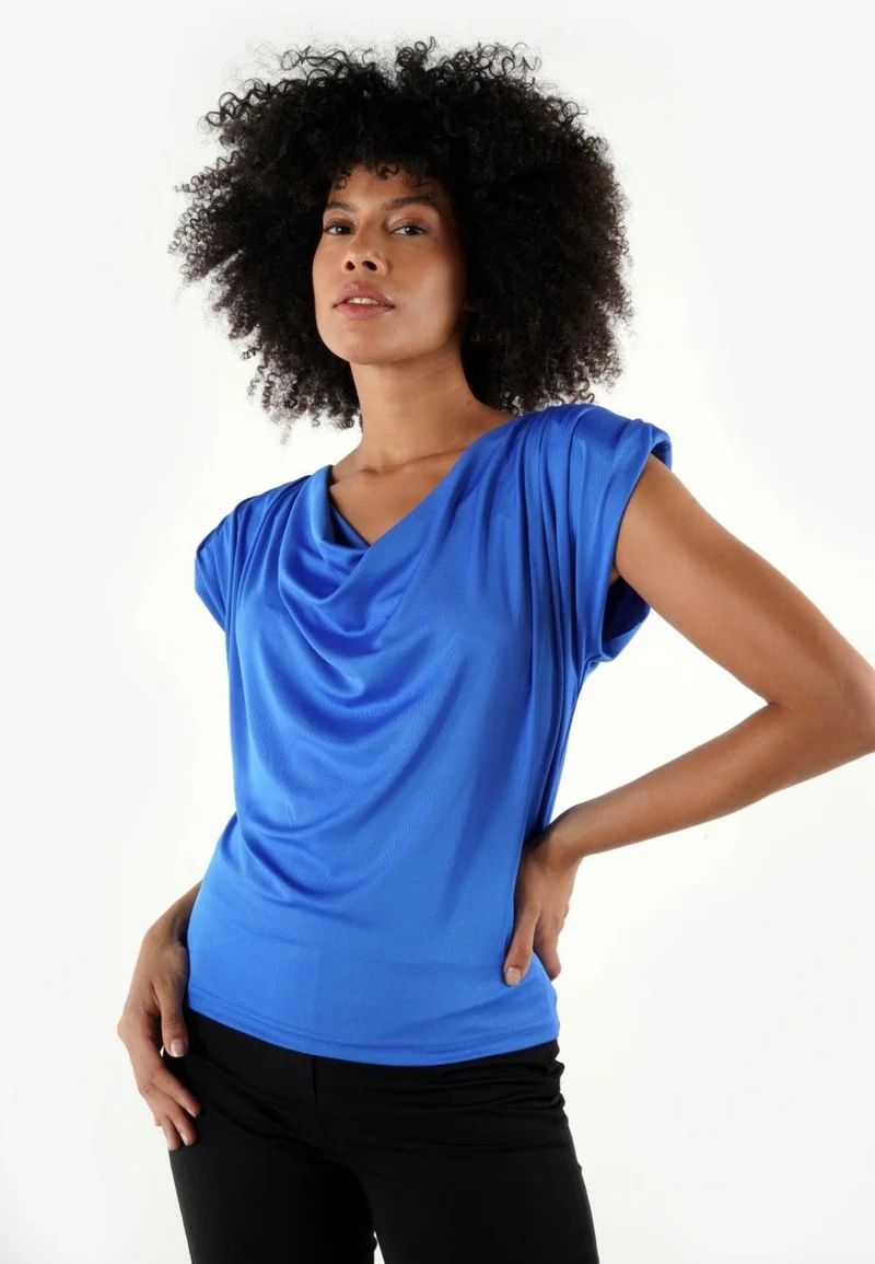 الكسندر جاردي Cowl Neck Padded Flowy Blouse (B24-0081)