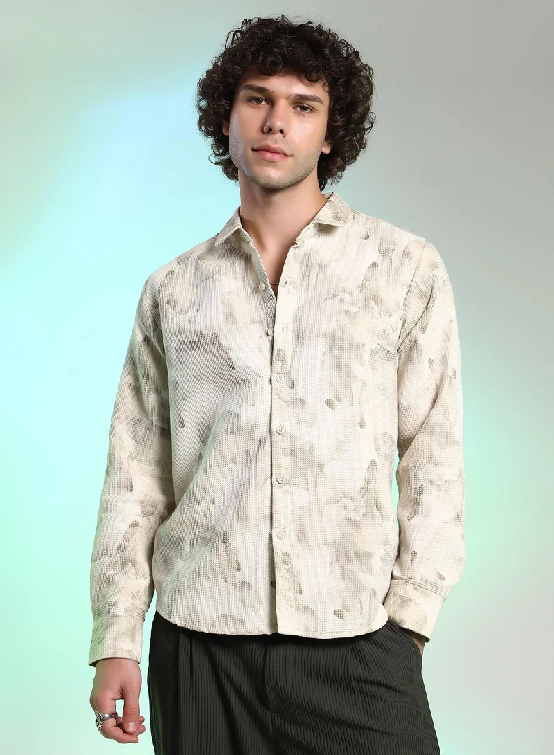 كامبوس سوترا قميص رجالي بيج بنقوش تجريدية