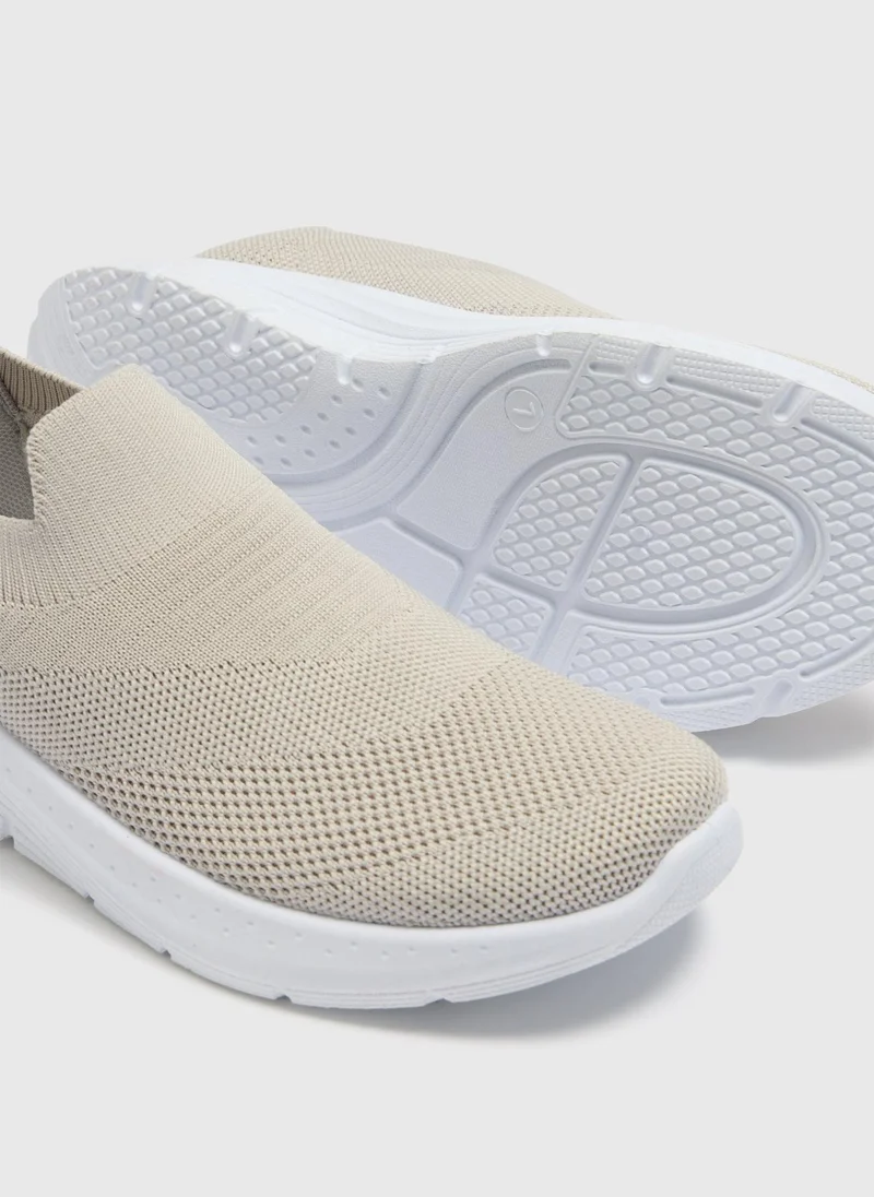 ماتلان Grey Knitted Slip On Trainers