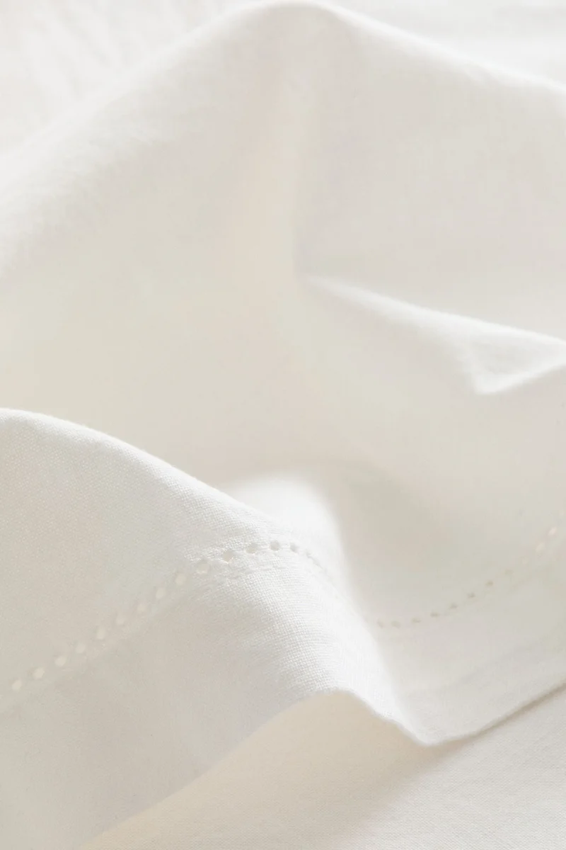 H&M Cotton tablecloth