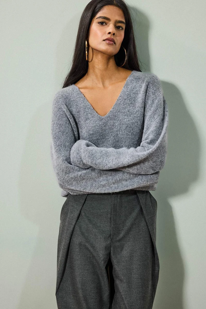 ديفاكتو Regular Fit V-Neck Knitwear Pullover