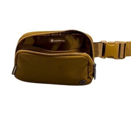 Lululemon حقيبة حزام لولوليمون في كل مكان 1 لتر (كاراميل محروق) - Image 4