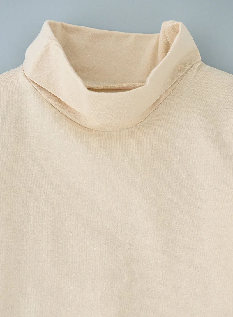 Jelliene Basic solid turtle neck t-shirt