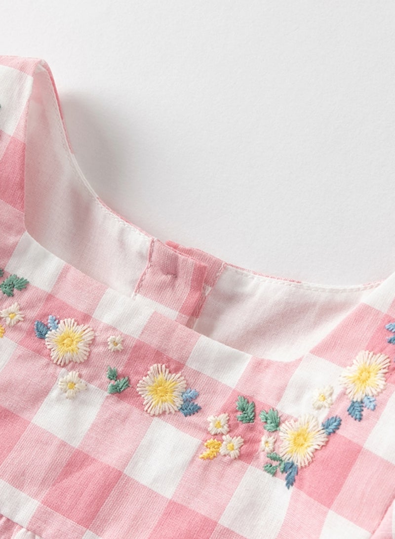 Dave & Bella Cotton Embroidered Gingam Top & Frill Shorts Set - Image 5