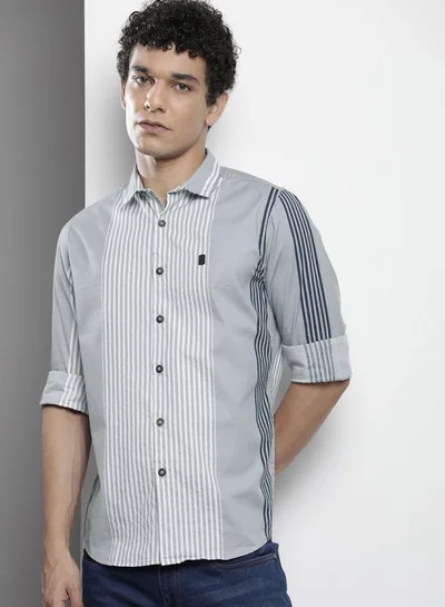 شركة المرآب الهندية Men Regular Fit Striped Full Sleeves Cutaway Collar Casual Shirt