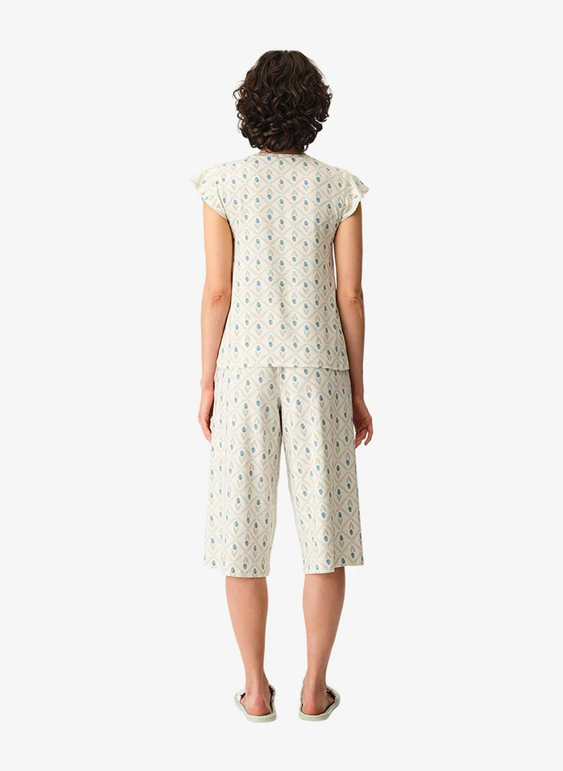 بنتي Women's Beige Short Sleeve Polyester Pyjama Set with Capri Pants