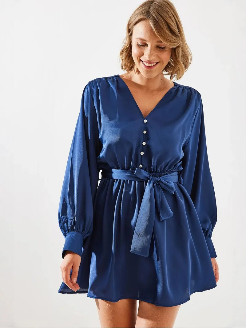 Bianco Lucci LUCCI V-neck Satin A-Form Midi Dress with Button Closure