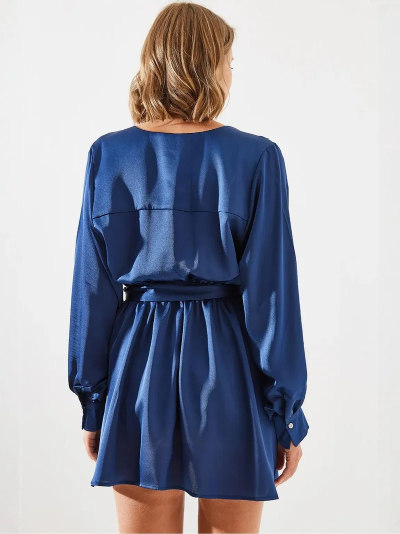 Bianco Lucci LUCCI V-neck Satin A-Form Midi Dress with Button Closure