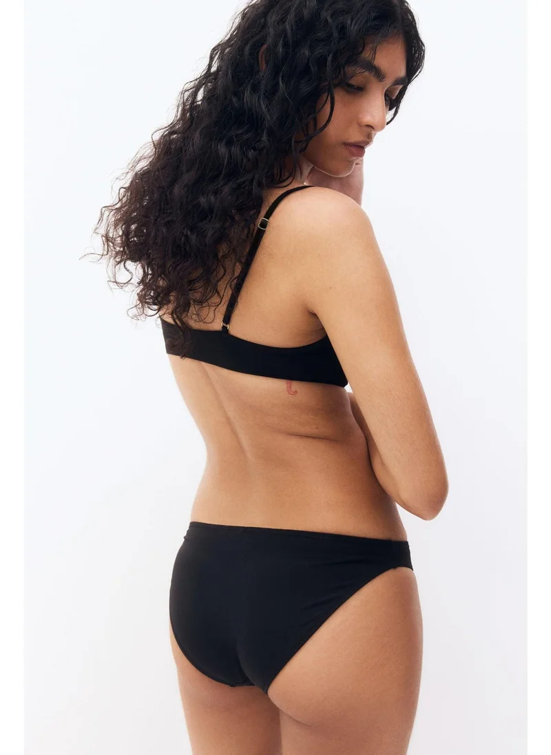 H&M Super push-up deep plunge bikini top