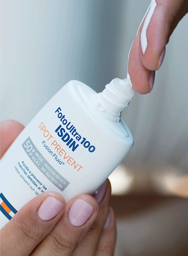 ISDIN FOTOULTRA 100 SPOT PREVENT FUSION FLUID SPF 50+ 50 ML - Image 2