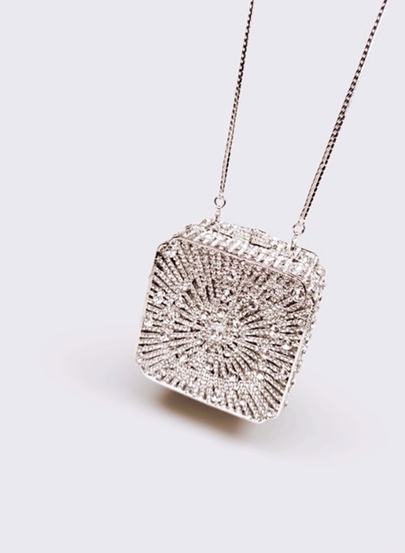 Luxury Crystal Inlaid Carved Hollow Flower Silver Sparkling Box Banquet Bag Clutch Bag Exquisite Mini Small Square Bag  - Image 4