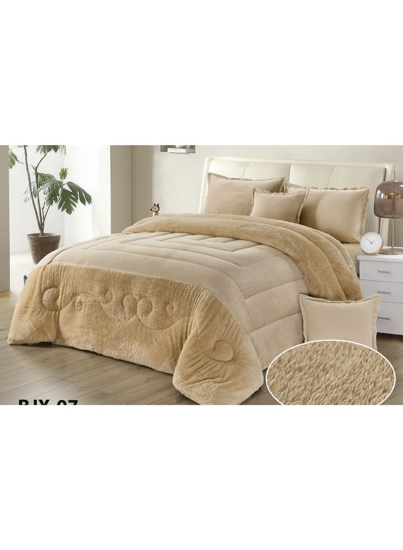 Moon Winter double bedspread consisting of 6 pieces with a plain velvet and fur design - Image 1