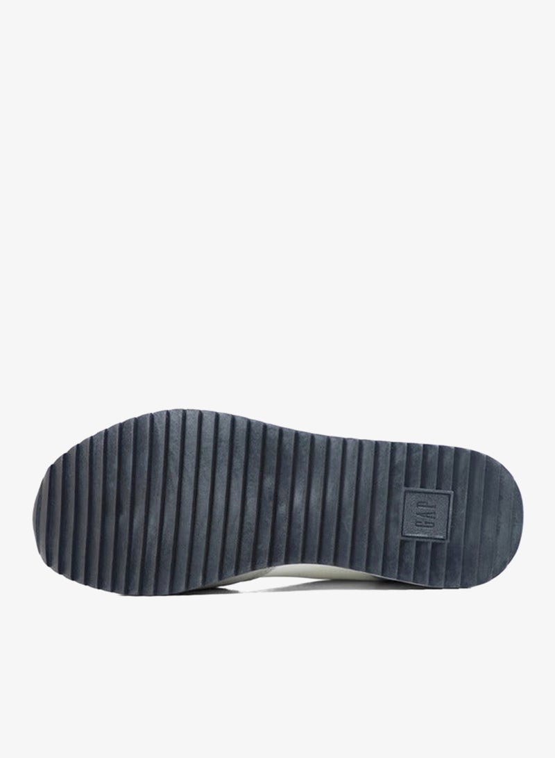 GAP أحذية رياضية للرجال بنمط ناشفيل مع شعار قوس، مزودة بأربطة للرسغ - Image 5