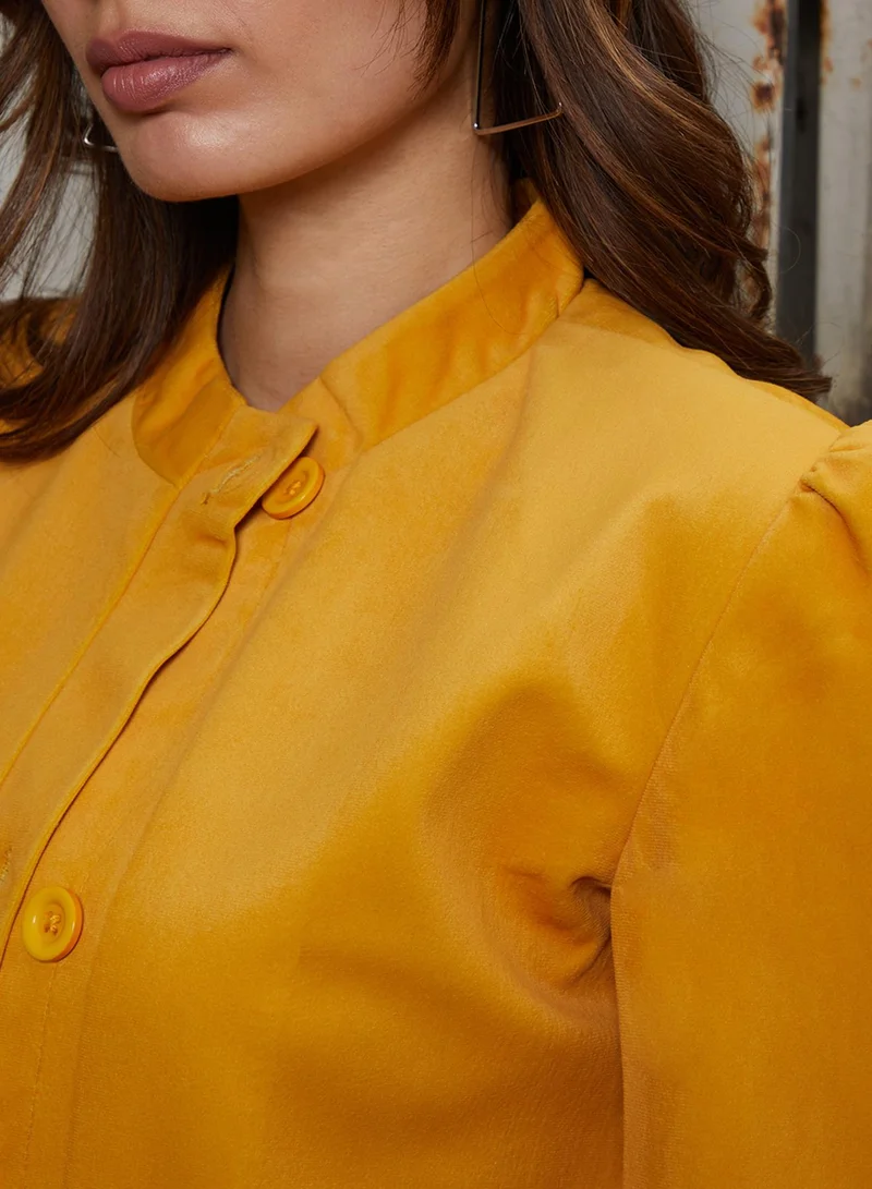 Campus Sutra Women's Amber Yellow Velvet Single-Breasted Blazer