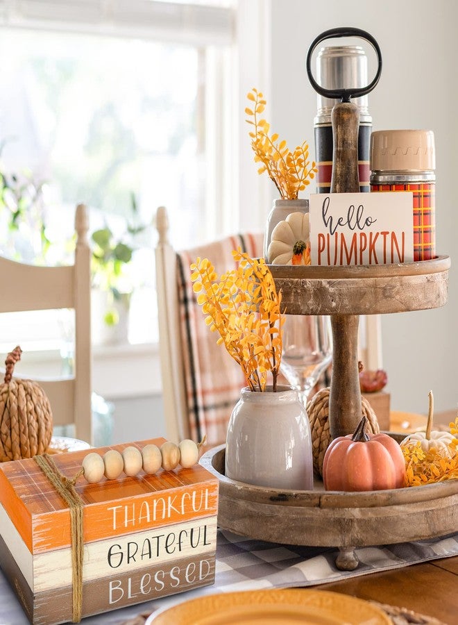 وولاين صينية خشبية متعددة الطبقات من Whaline لتزيين عيد الشكر، مزينة بنقشة مربعات، ومجموعة كتب مزخرفة مكدسة، ولوحة خشبية مزينة بخرز تحمل عبارات الشكر والامتنان والبركة، مثالية لتزيين طاولة المطبخ الريفي في فصل الخريف. - Image 5