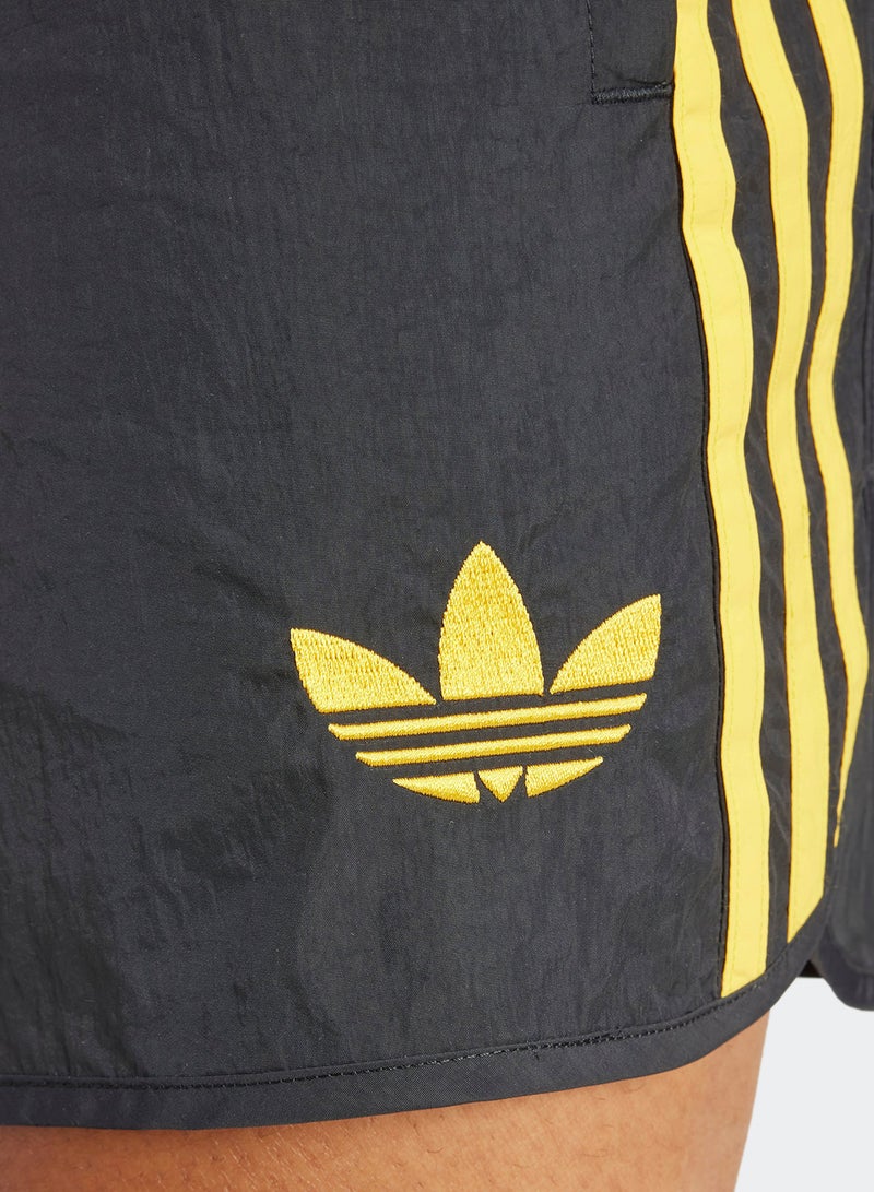 adidas شورت بشعار 3 خطوط  - Image 4