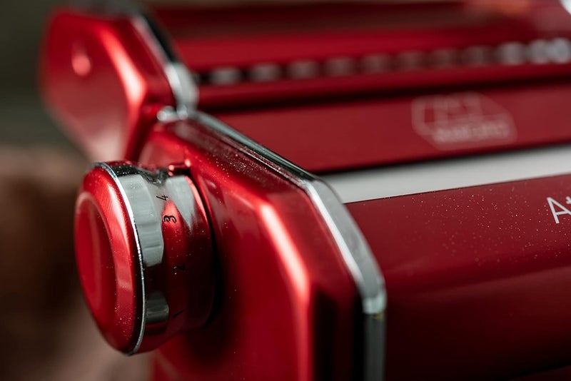 MARCATO MARCATO Atlas 150 Machine Made in Italy Red Includes Pasta Cutter Hand Crank and Instructions  - Image 4