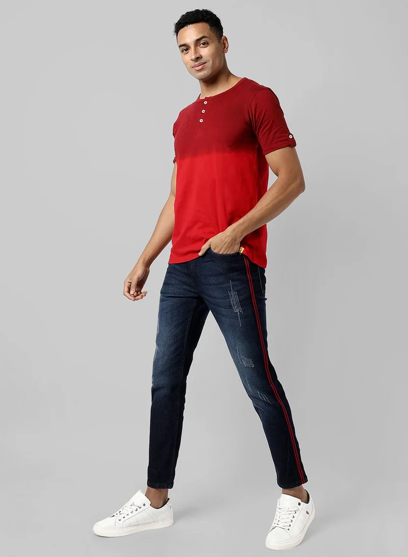 Campus Sutra Campus Sutra Men's Navy Blue Pencil Side-Striped Denim Jeans For Casual Wear | Dark-Wash | Regular Fit | Button Closure | Cotton Denim Jeans Crafted With Comfort Fit For Everyday Wear