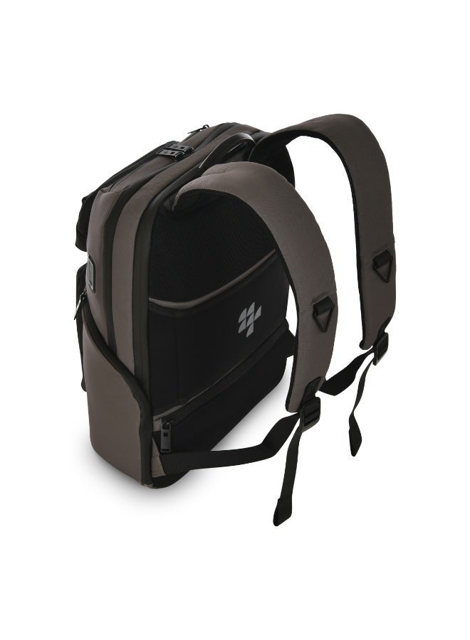 Magellan Laptop Backpack for work and Travel Bag 18 Inch with type C USB Port - Image 5