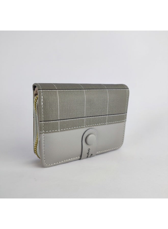 Luxury Women’s Leather Wallet – Interior Compartments for Easy Organization - Image 1