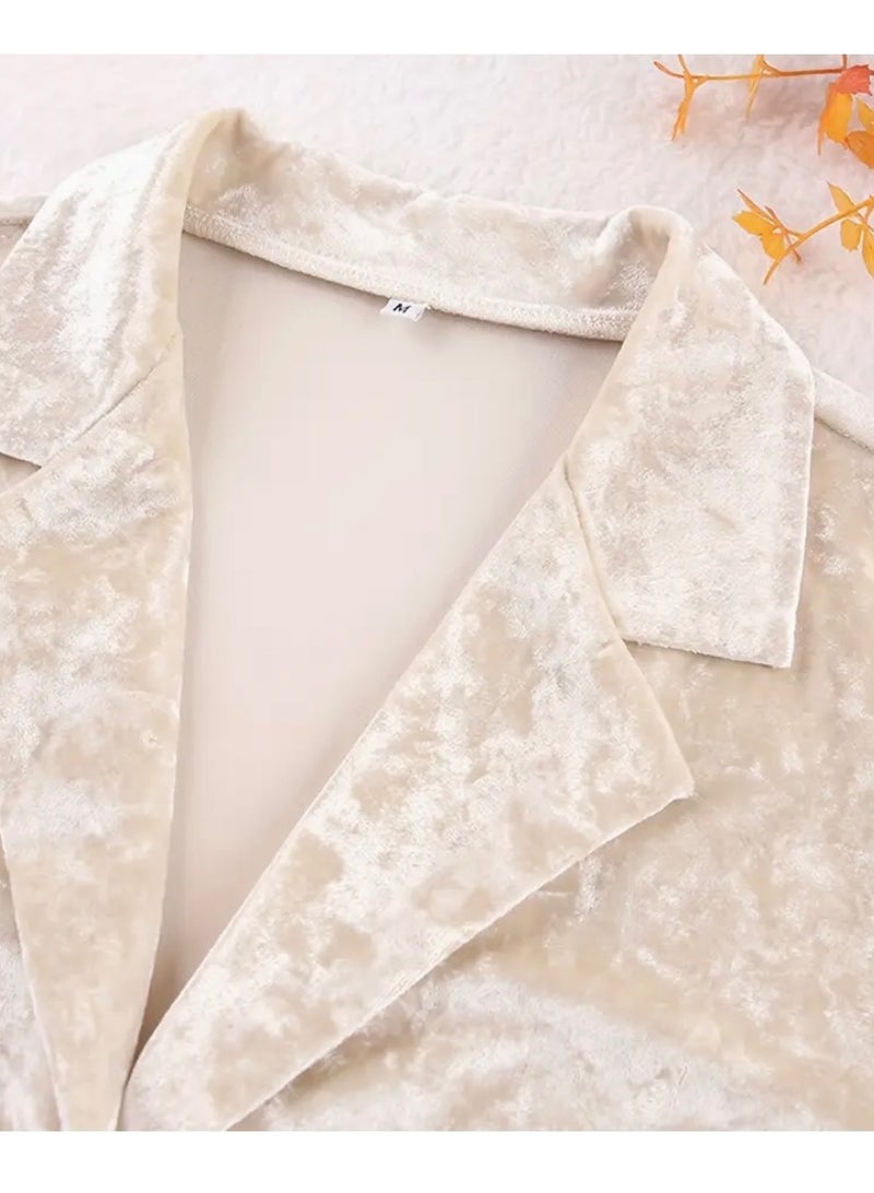 SOLOBUY Velvet Two-Piece Loungewear Set, Beige, Long Sleeve Blazer with Wide-Leg Trousers, Plush - Image 2