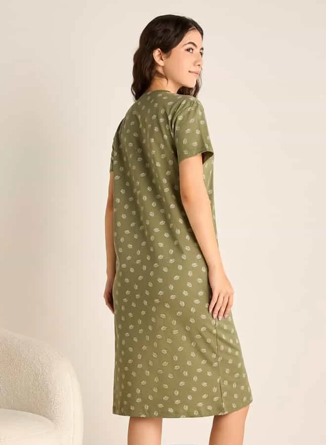 Splash FAV Leaf Print Sleepshirt with Short Sleeves