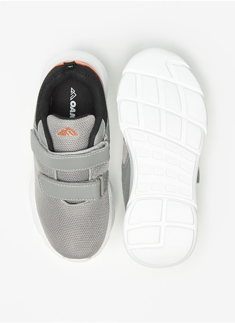 Oaklan by Shoexpress - Boys OAKLAN Colourblocked Sports Shoes with Hook and Loop Closure - Image 1