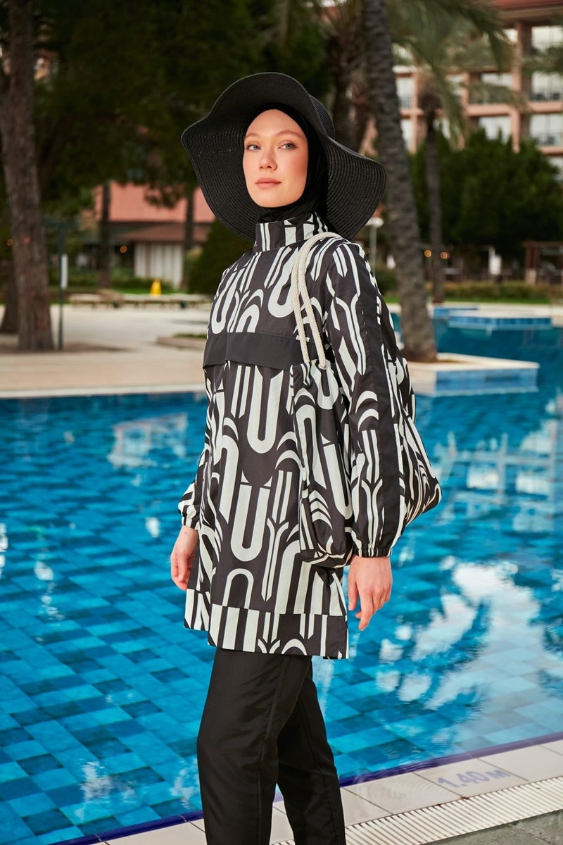 Marina Patterned Fully Covered Hijab Swimsuit R2412  - Image 2