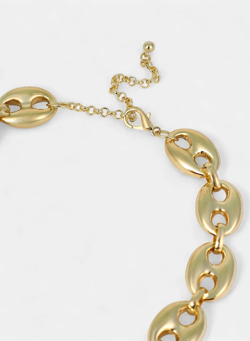 Sohi  Women The Chunky Coffee-Bean Chain Necklace | California  Colour | One-Size | Metallic Alloy Material | Lobster Clasp Closure | Necklace For Casual & Evening Wear for Women | Best Price UAE