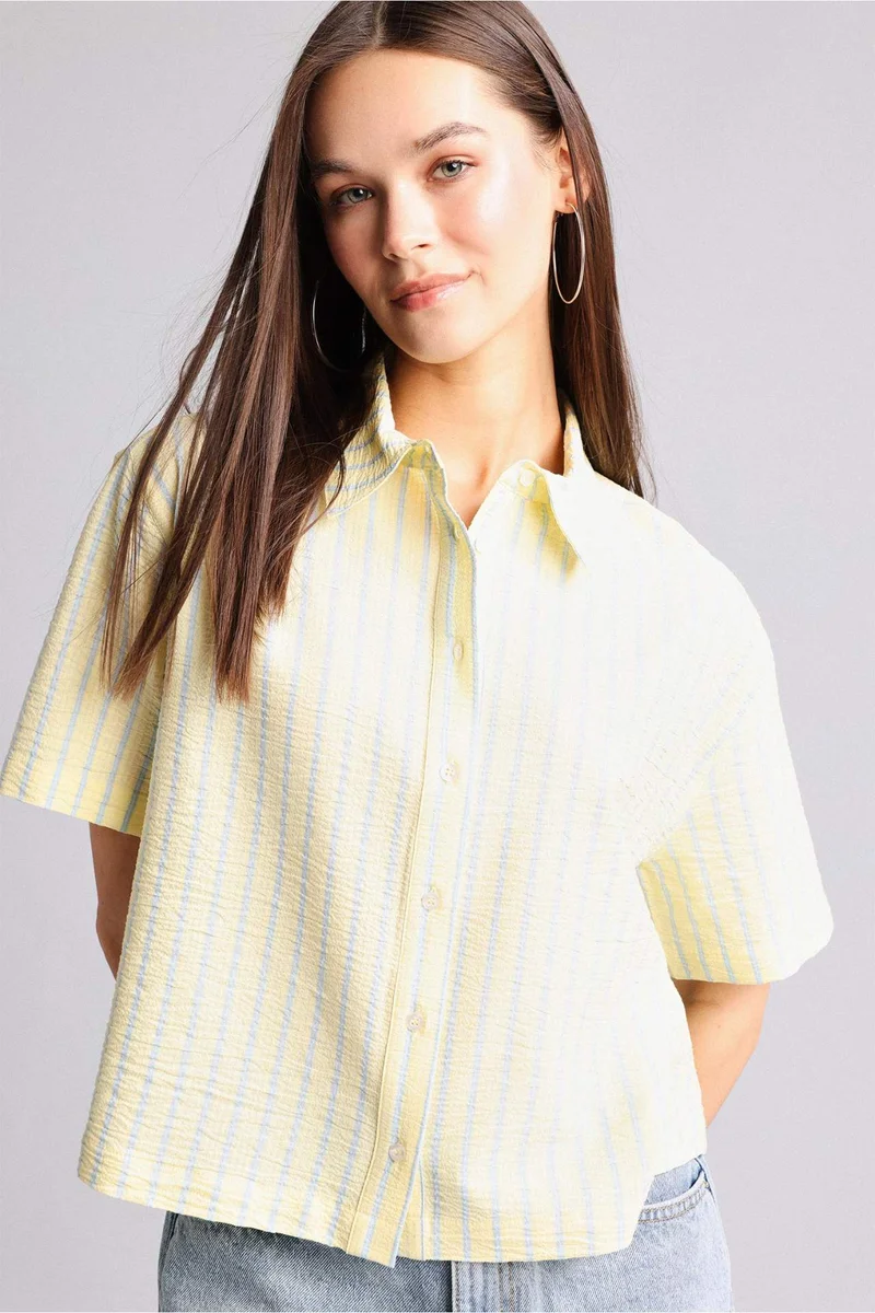 ديفاكتو Boxy Fit Shirt Collar Short Sleeve Shirt